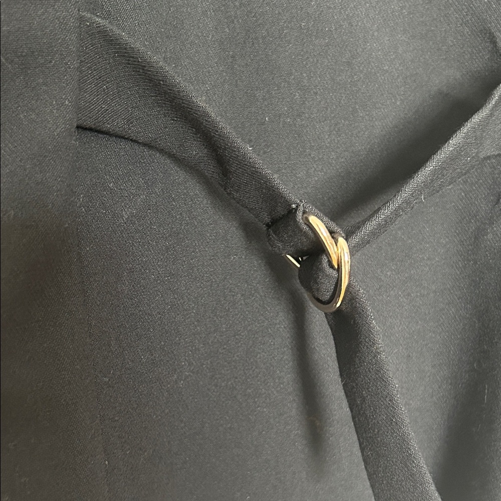 A&F Mara Button-Through Vest - Picture 4 of 4